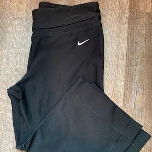Nike Dri-Fit Capri Workout Pant